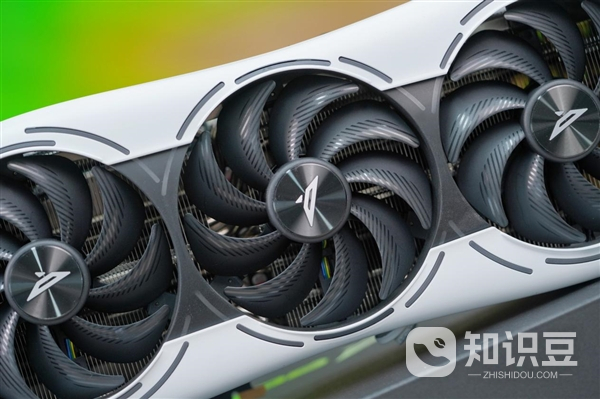 索泰RTX 4090 PGF显卡：全球限量500张，售价16999元-第8张图片-海印网