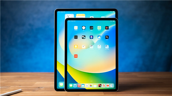 苹果再次妥协：iPadOS 18开放侧载-第1张图片-海印网