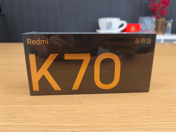 性能之王终于来了！王腾抵达深圳：和团队验收Redmi K70至尊版-第1张图片-海印网